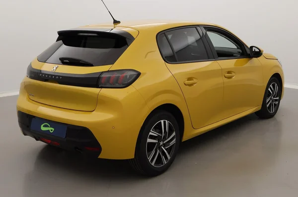 Peugeot 208 (2021) — foto 19 van 23