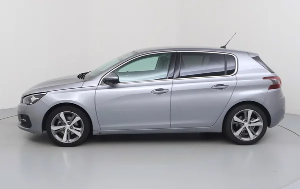 Peugeot 308 (2020) — foto 12 van 30