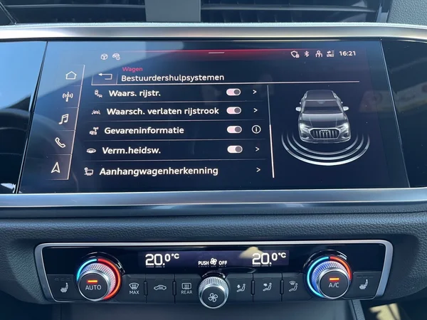 AUDI Q3 (2024) — foto 16 van 24
