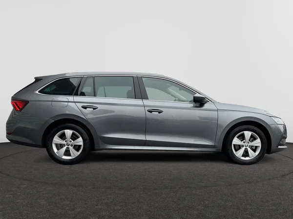SKODA Octavia Combi (2024) — foto 21 van 24
