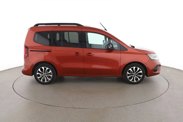 Renault Kangoo (2023) — foto 13 van 16