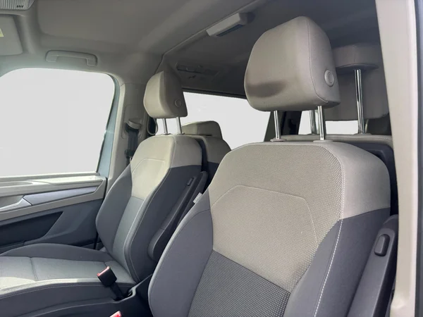 VOLKSWAGEN Multivan T7 Long (2025) — foto 2 van 22