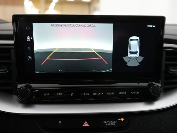 Kia cee'd (2024) — foto 11 van 22