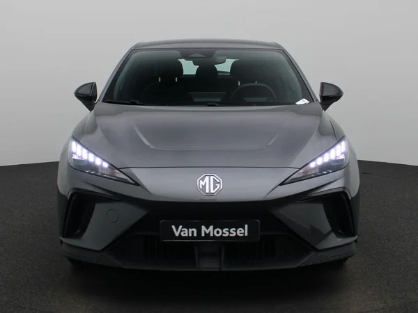 MG MG4 EV (2023) — foto 23 van 35