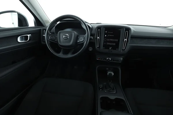 Volvo XC40 (2021) — foto 4 van 16