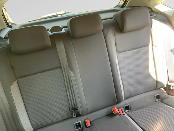 VOLKSWAGEN Polo (2026) — foto 2 van 17