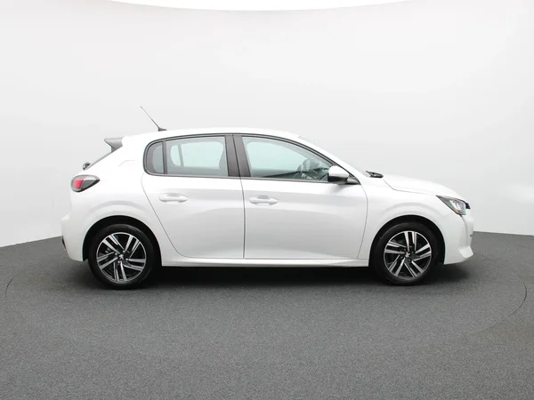 Peugeot 208 (2020) — foto 26 van 29