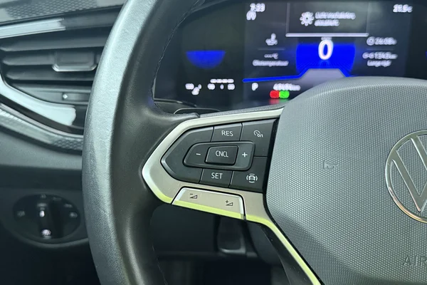 Volkswagen Taigo (2024) — foto 6 van 18
