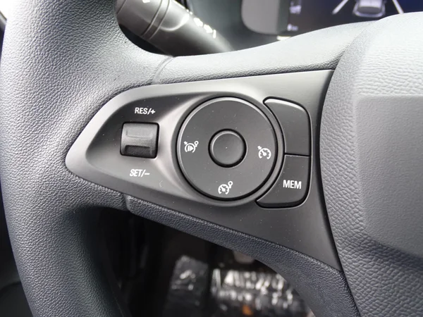 Opel Corsa (2024) — foto 10 van 23