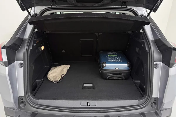 Peugeot 3008 (2020) — foto 13 van 32