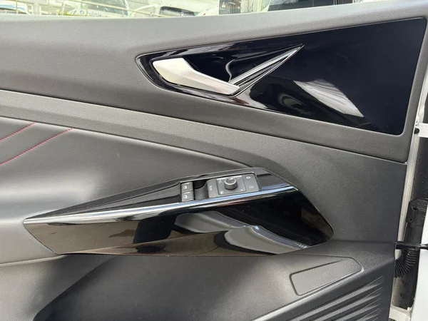 VOLKSWAGEN ID.5 (2024) — foto 7 van 24
