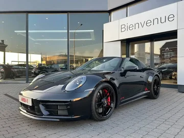 Porsche 911 6e3466c2-231f-43e6-9ccf-f4e8de5e884e