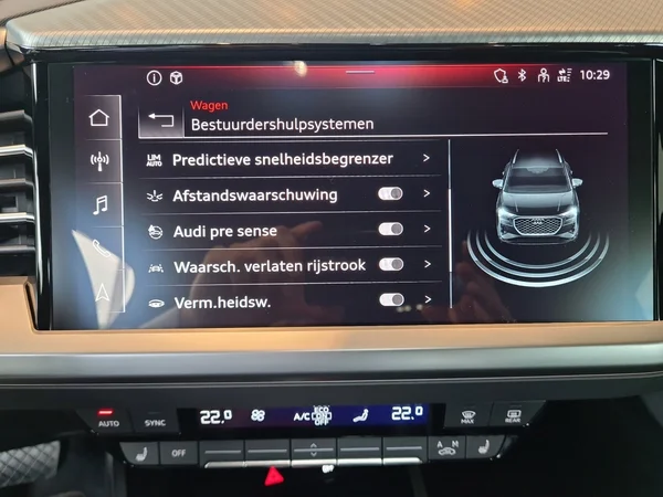AUDI Q4 e-tron (2025) — foto 9 van 18