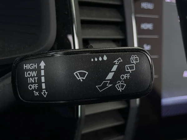 SKODA Kodiaq (2022) — foto 17 van 33