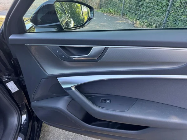 AUDI A6 PHEV (2020) — foto 9 van 24