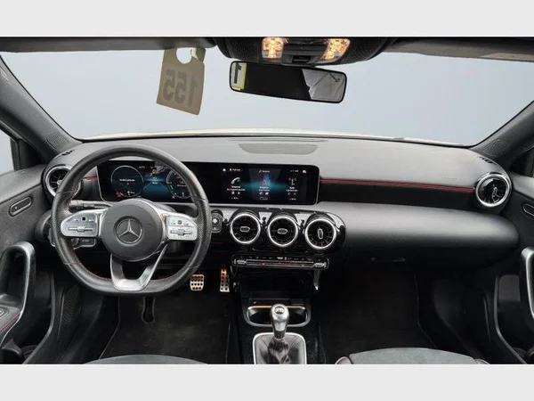 Mercedes-Benz A 160 (2019) — foto 29 van 29