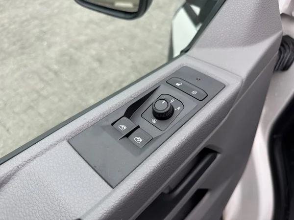 VOLKSWAGEN Transporter T6.1 1200 Lwb (2025) — foto 6 van 24
