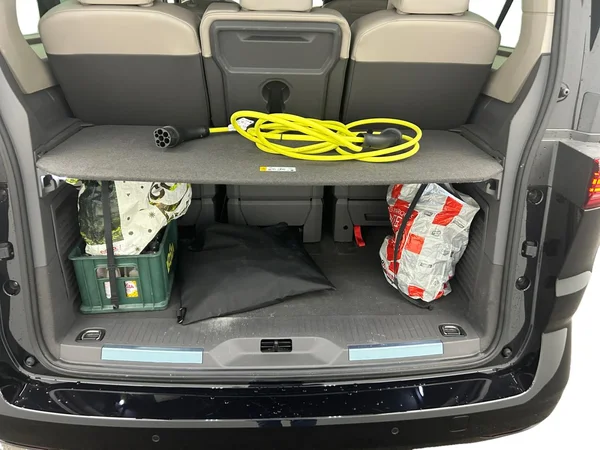 VOLKSWAGEN Multivan T7 Long eHybrid (PHEV) (2026) — foto 13 van 23