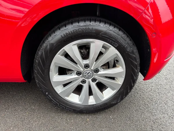 VOLKSWAGEN Golf VII (2017) — foto 14 van 21
