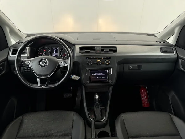 VOLKSWAGEN Caddy (2019) — foto 28 van 28