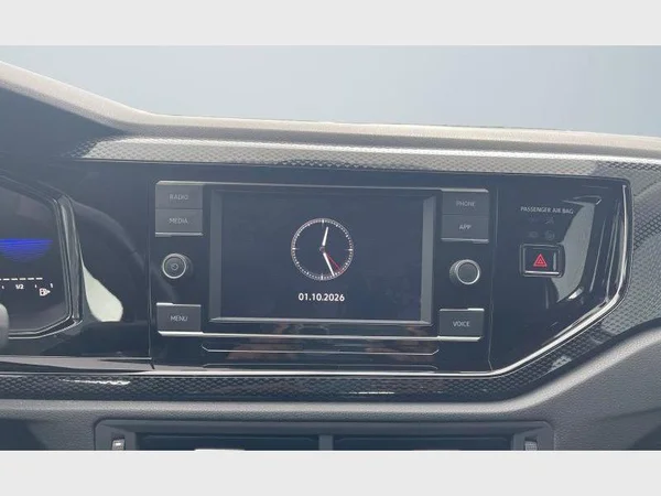 Volkswagen Taigo (2024) — foto 8 van 24