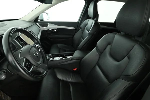 Volvo XC90 (2021) — foto 16 van 16