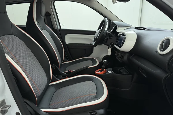 Renault E-Twingo (2020) — foto 19 van 21