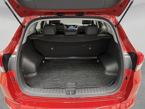 Hyundai Tucson (2017) — foto 19 van 21