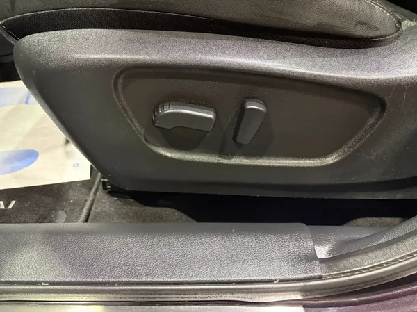 Nissan Qashqai (2017) — foto 24 van 25