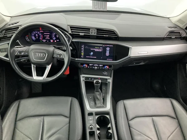 AUDI Q3 (2020) — foto 8 van 36