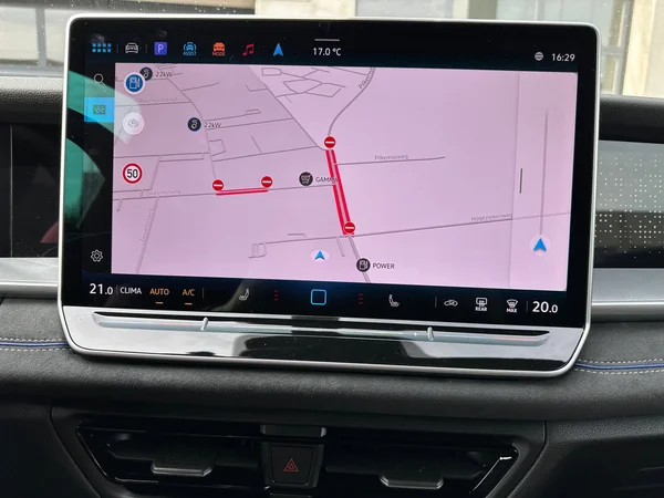 VOLKSWAGEN Tayron (2025) — foto 4 van 21