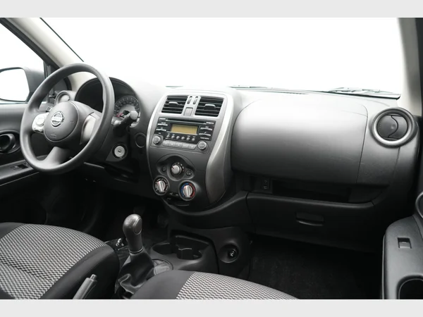 NISSAN Micra (2016) — foto 14 van 20