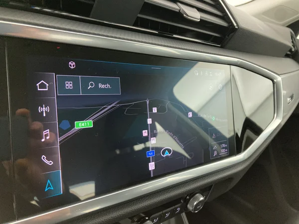 AUDI Q3 (2022) — foto 21 van 36
