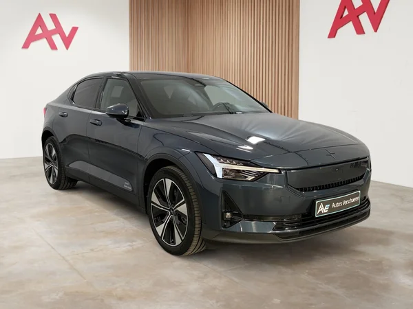 Polestar 2 (2024) — foto 12 van 30