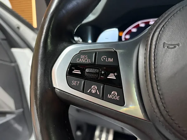 Bmw 330 (2020) — foto 8 van 36