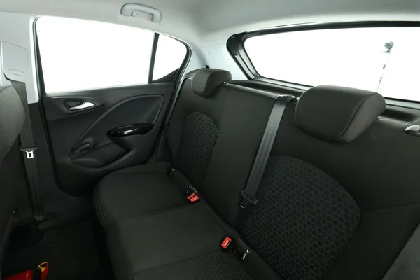 Opel Corsa (2016) — foto 5 van 16