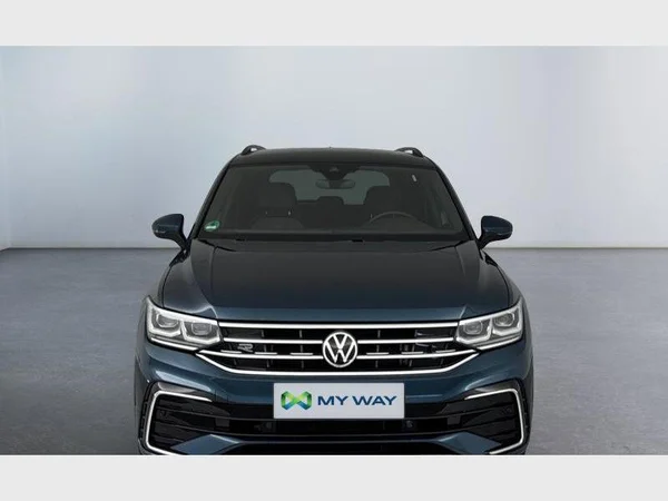 Volkswagen Tiguan (2021) — foto 12 van 31