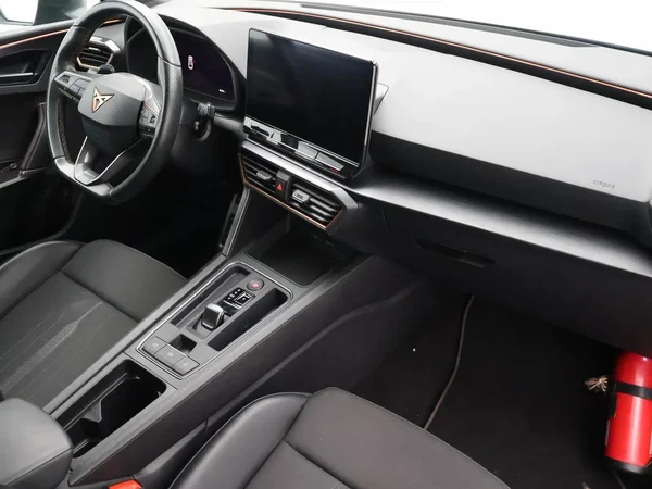 CUPRA Leon Sportstourer (2023) — foto 19 van 25