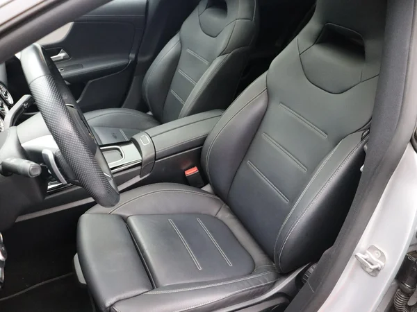 Mercedes-Benz CLA (2023) — foto 5 van 30
