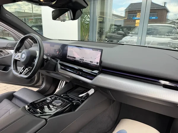 Bmw 520 (2024) — foto 31 van 31