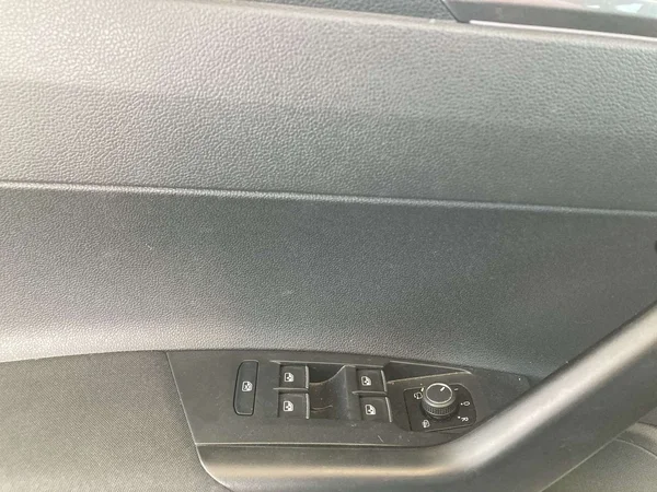 Volkswagen Taigo (2022) — foto 10 van 19