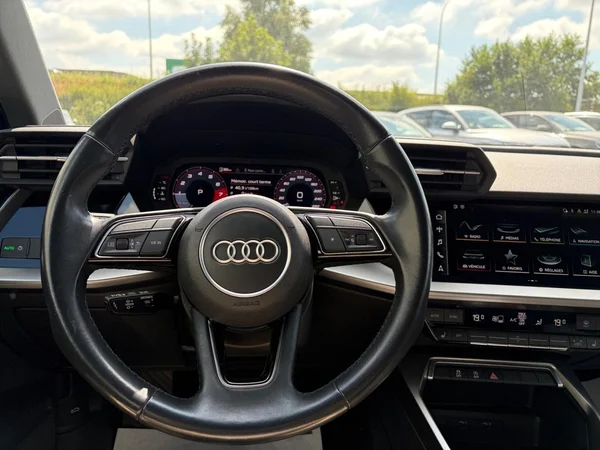 AUDI A3 Sportback (2021) — foto 11 van 12