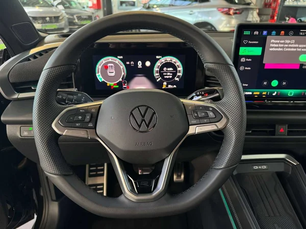 Volkswagen T-Roc (2026) — foto 11 van 21