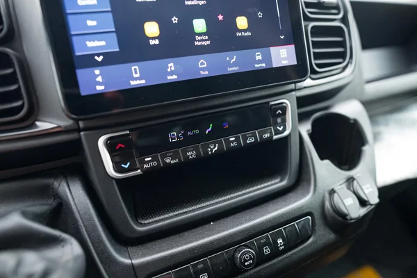 Fiat Ducato (2023) — foto 10 van 22