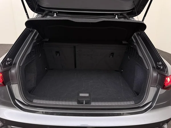 AUDI A3 Sportback (2025) — foto 4 van 18