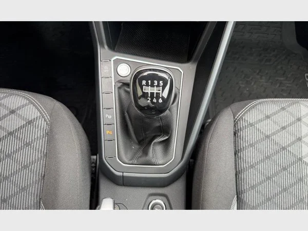 Volkswagen Taigo (2022) — foto 17 van 28