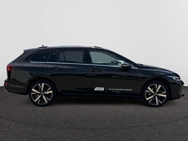 VOLKSWAGEN Golf VIII SW (2025) — foto 9 van 14