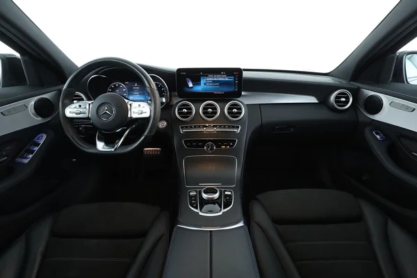 Mercedes-Benz C-Klasse (2021) — foto 3 van 16