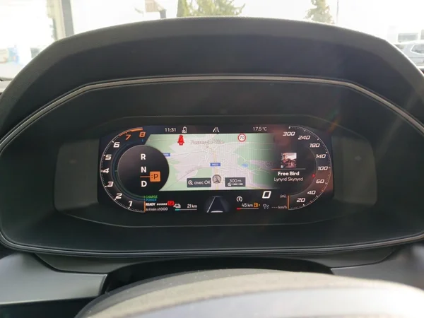 CUPRA Leon e-Hybrid (PHEV) (2025) — foto 5 van 19