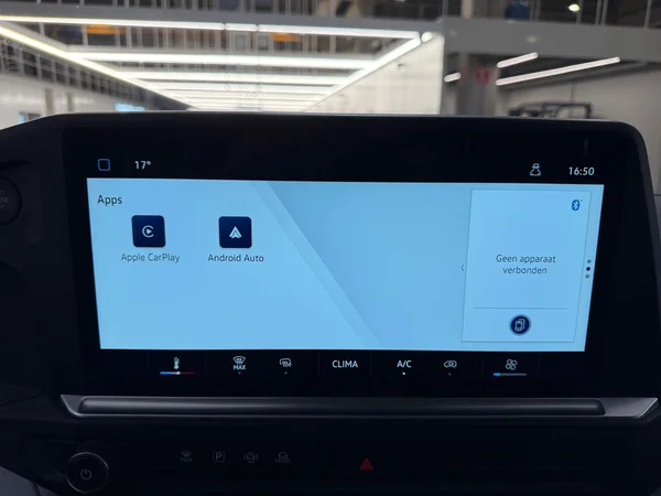 Volkswagen Transporter (2025) — foto 14 van 27